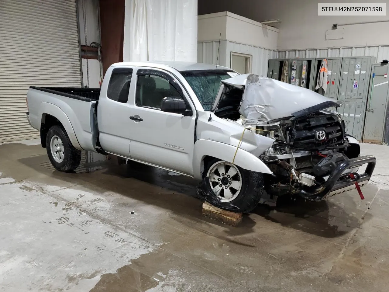 2005 Toyota Tacoma Access Cab VIN: 5TEUU42N25Z071598 Lot: 73371534