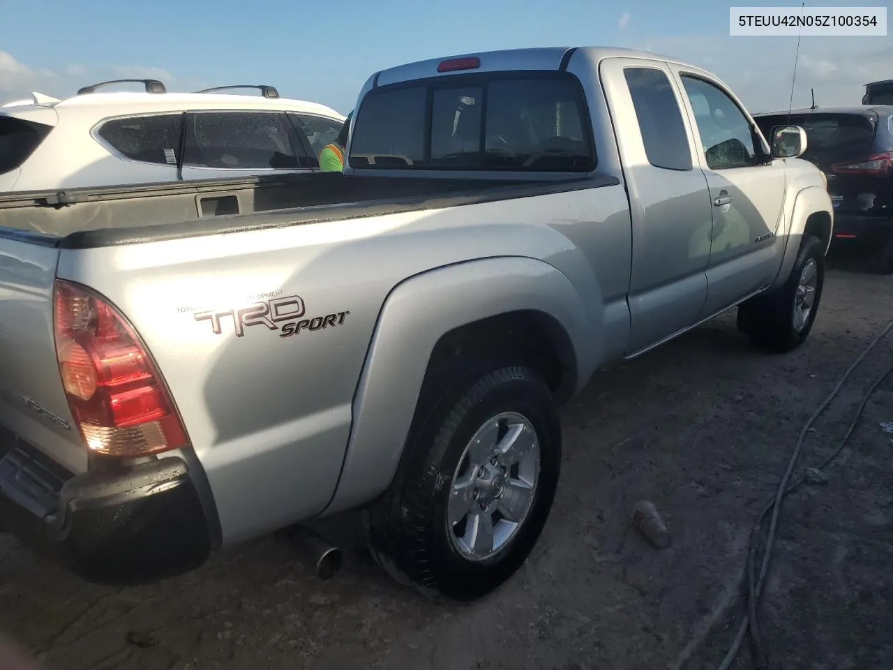 2005 Toyota Tacoma Access Cab VIN: 5TEUU42N05Z100354 Lot: 75355424