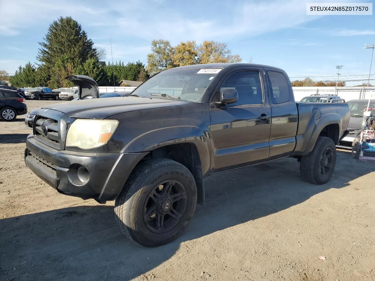 2005 Toyota Tacoma Access Cab VIN: 5TEUX42N85Z017570 Lot: 77431724