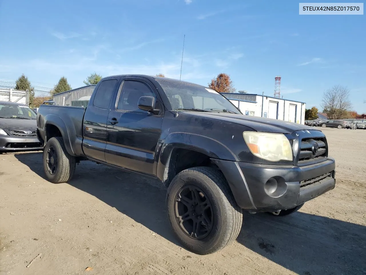 2005 Toyota Tacoma Access Cab VIN: 5TEUX42N85Z017570 Lot: 77431724