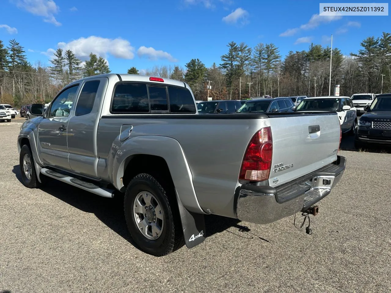 2005 Toyota Tacoma Access Cab VIN: 5TEUX42N25Z011392 Lot: 80701104