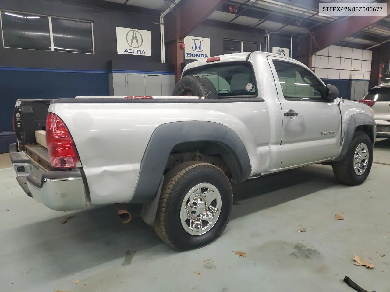 2005 Toyota Tacoma VIN: 5TEPX42N85Z006677 Lot: 81876104