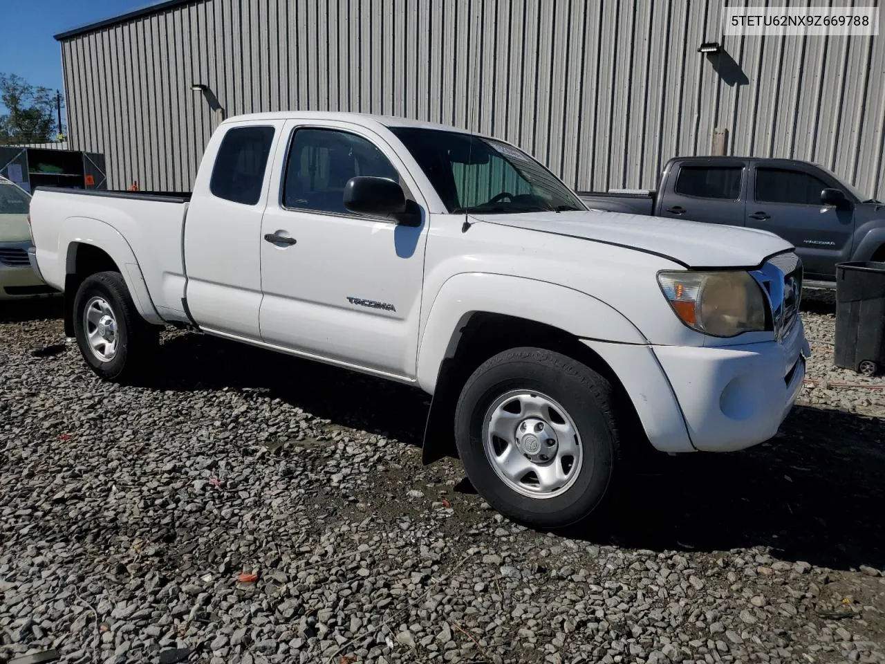 2009 Toyota Tacoma Prerunner Access Cab VIN: 5TETU62NX9Z669788 Lot: 76250464