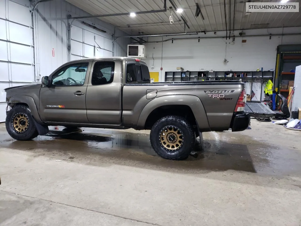 2010 Toyota Tacoma Access Cab VIN: 5TEUU4EN0AZ729778 Lot: 65777154