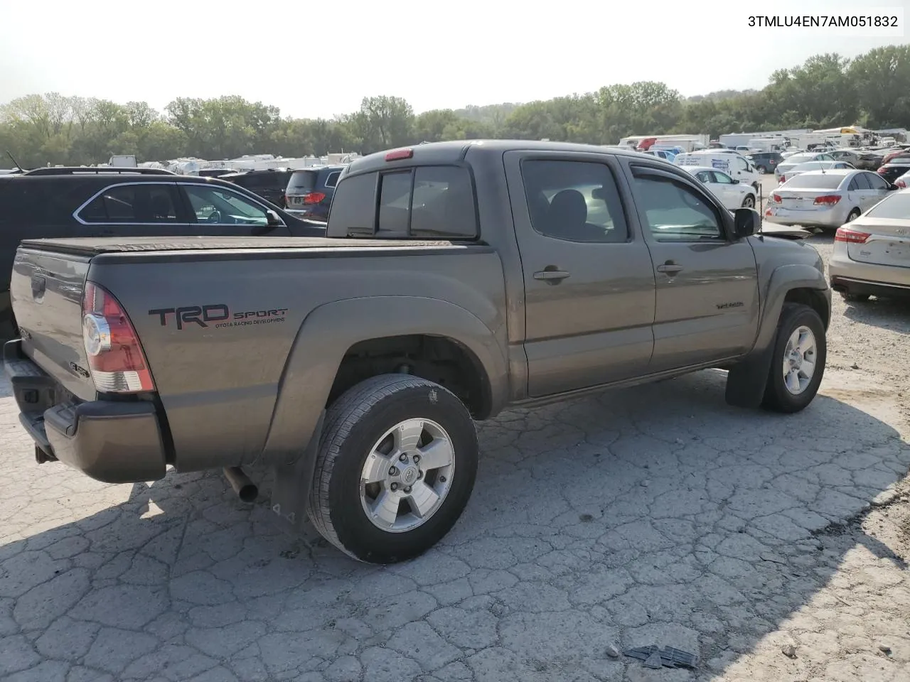 2010 Toyota Tacoma Double Cab VIN: 3TMLU4EN7AM051832 Lot: 71082114