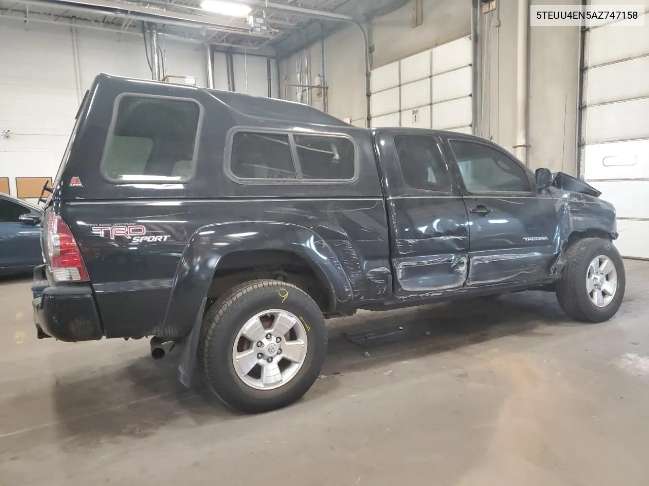 2010 Toyota Tacoma Access Cab VIN: 5TEUU4EN5AZ747158 Lot: 71562034