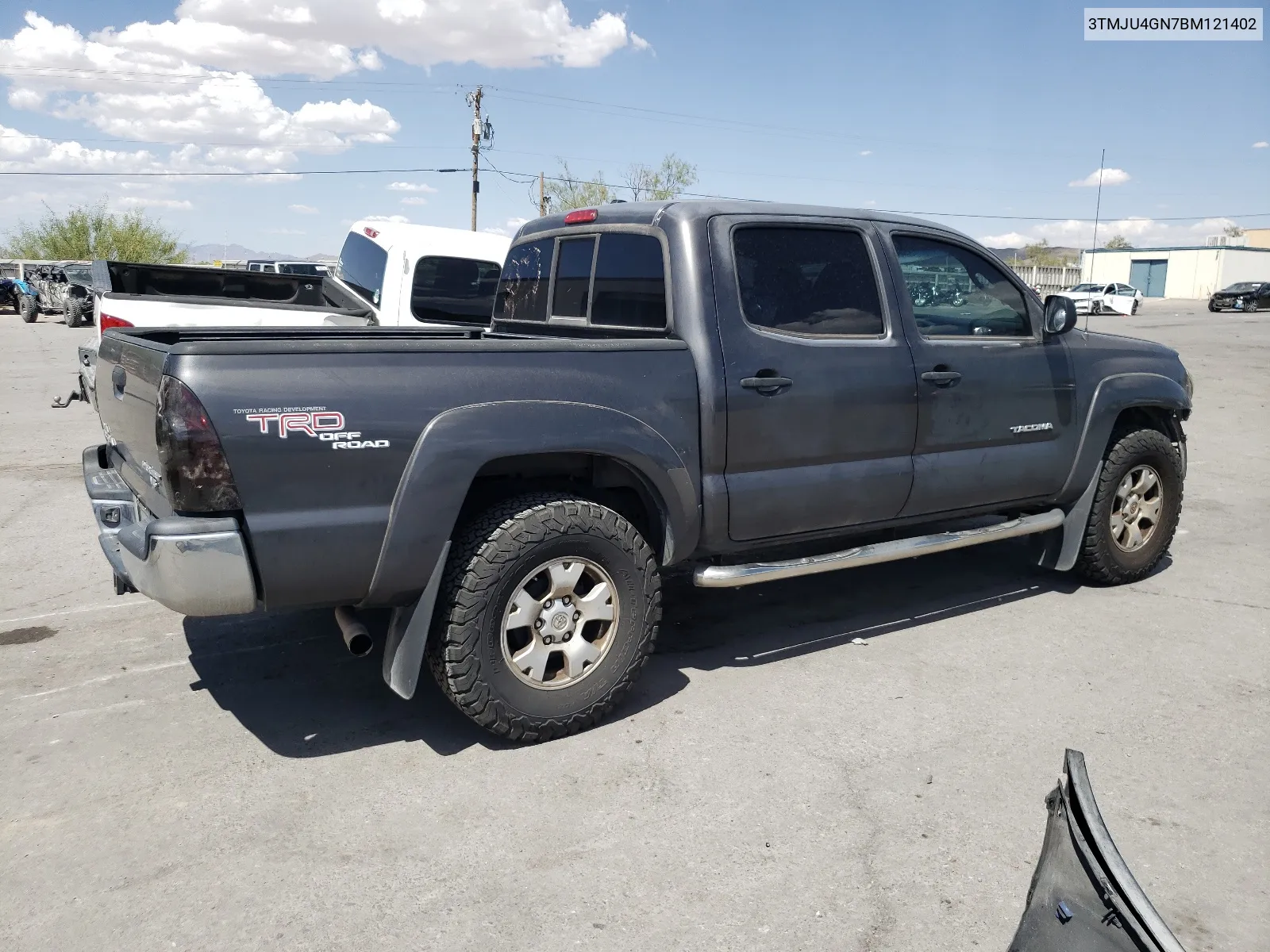 2011 Toyota Tacoma Double Cab Prerunner VIN: 3TMJU4GN7BM121402 Lot: 68633854