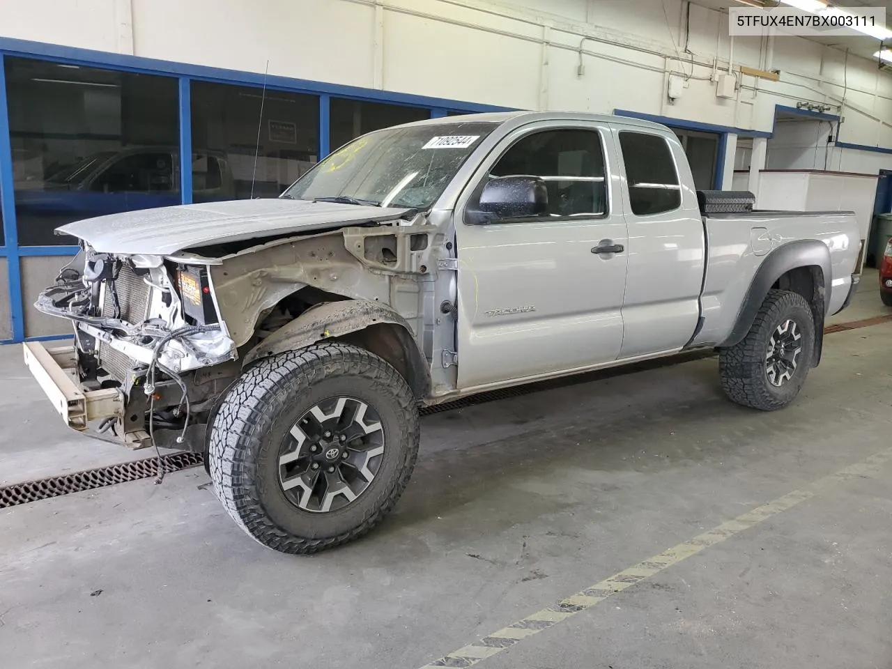 5TFUX4EN7BX003111 2011 Toyota Tacoma Access Cab