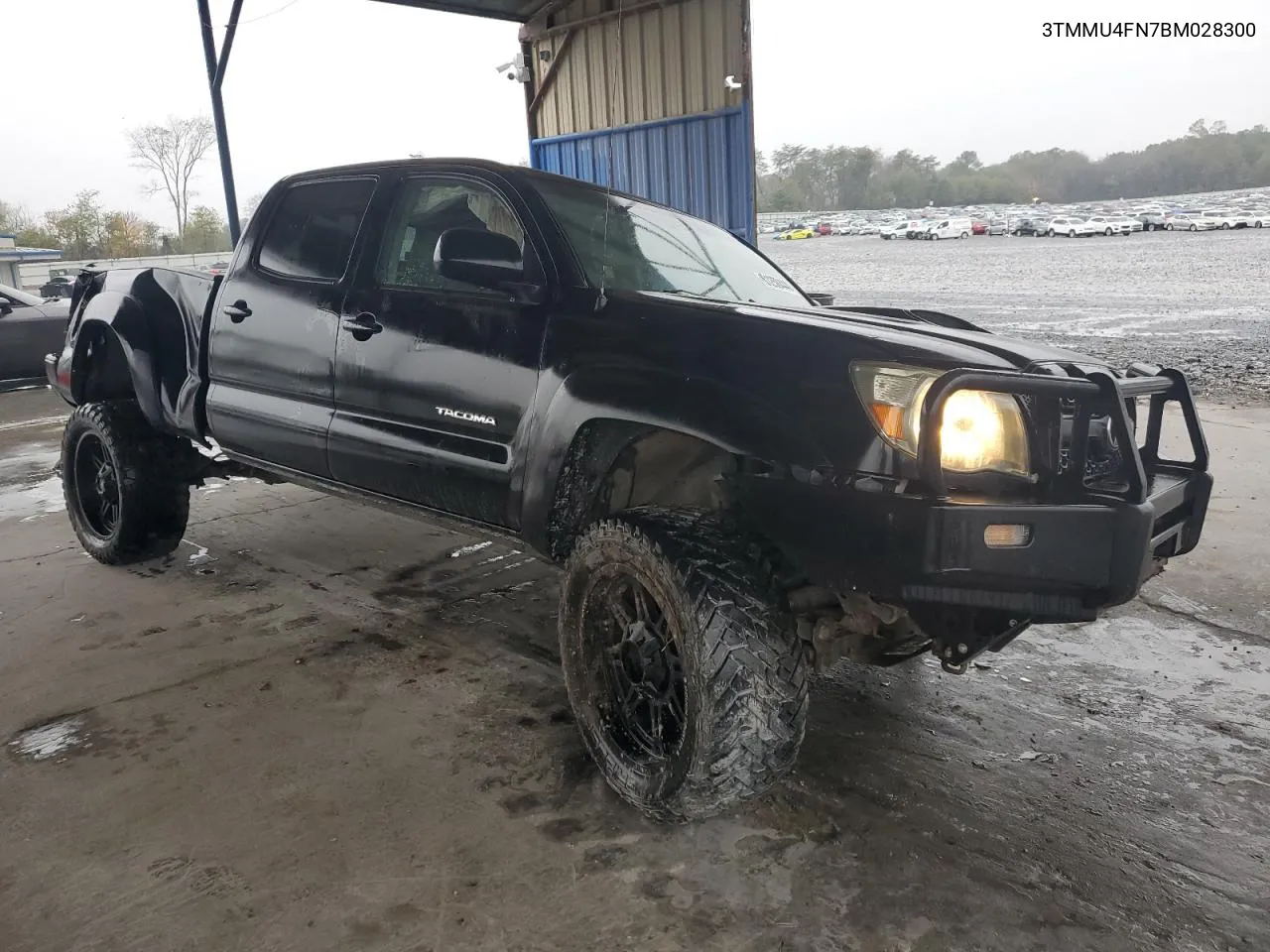 2011 Toyota Tacoma Double Cab Long Bed VIN: 3TMMU4FN7BM028300 Lot: 81250444