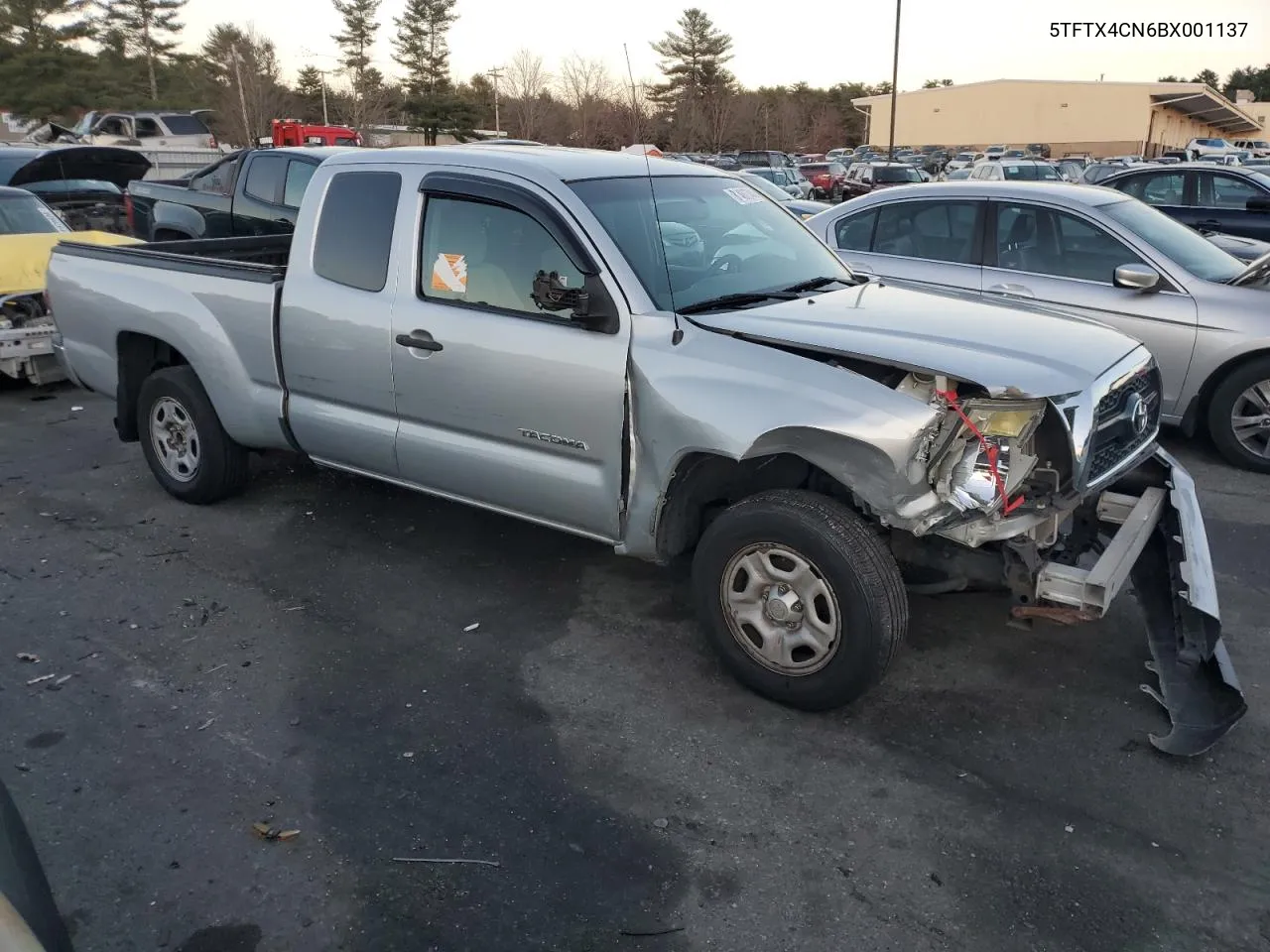 2011 Toyota Tacoma Access Cab VIN: 5TFTX4CN6BX001137 Lot: 81487744