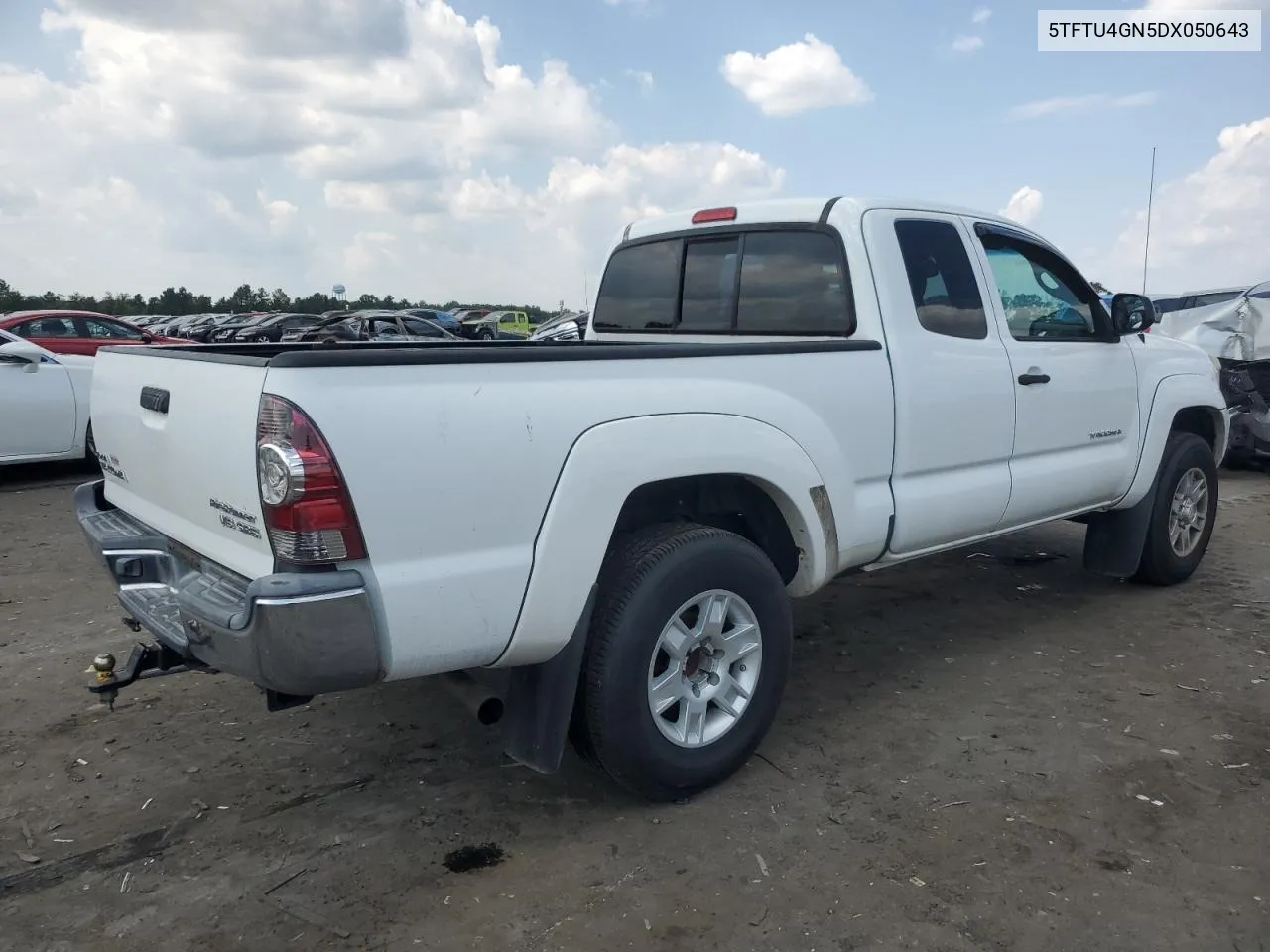 5TFTU4GN5DX050643 2013 Toyota Tacoma Prerunner Access Cab