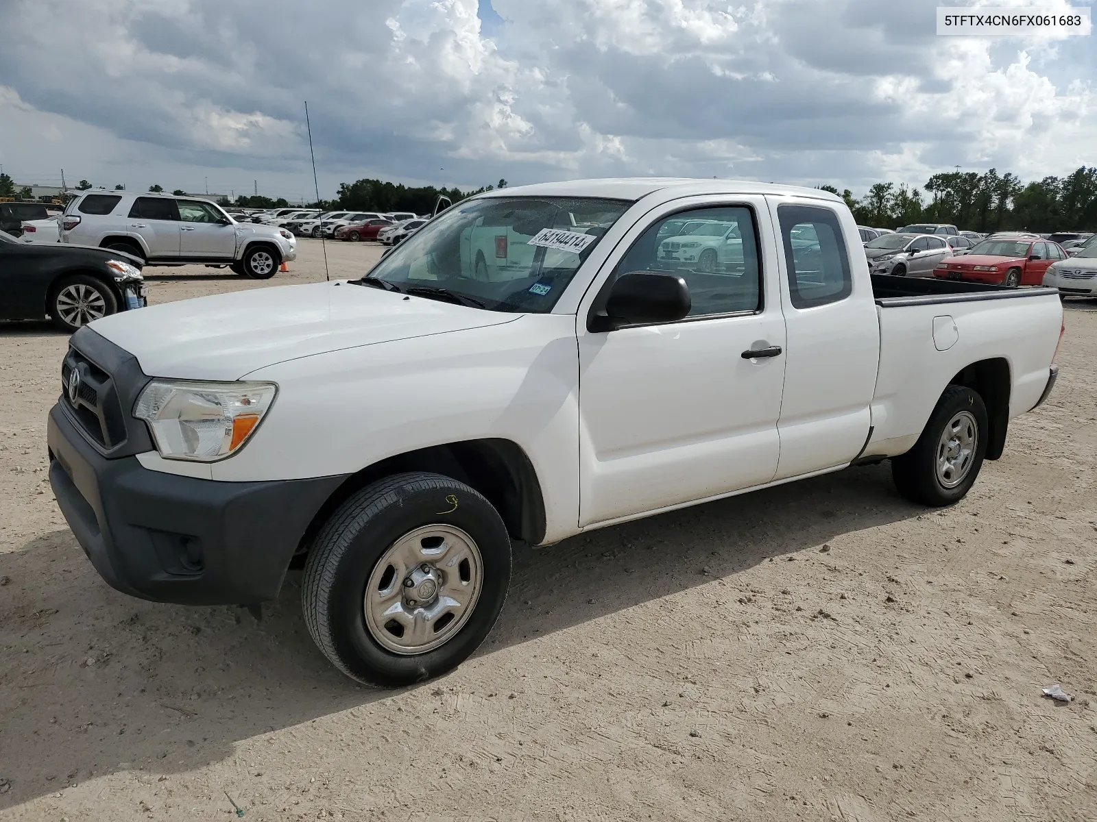 2015 Toyota Tacoma Access Cab VIN: 5TFTX4CN6FX061683 Lot: 64194414