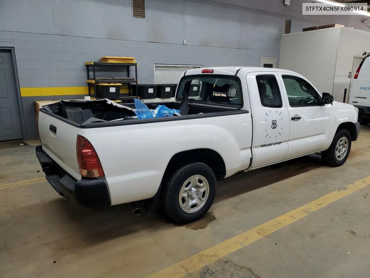 2015 Toyota Tacoma Access Cab VIN: 5TFTX4CN5FX060914 Lot: 70194604