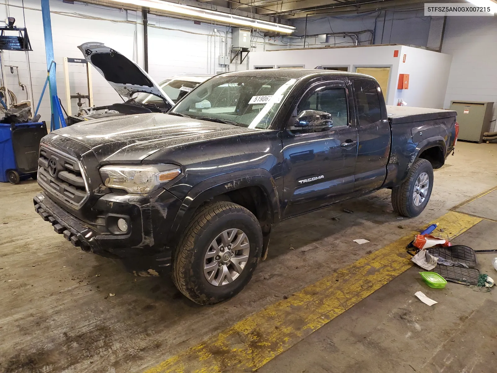 5TFSZ5AN0GX007215 2016 Toyota Tacoma Access Cab