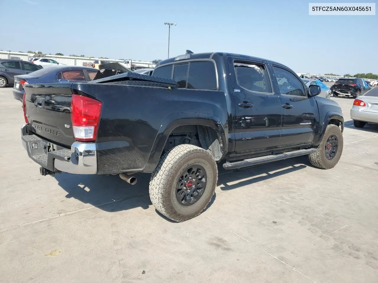 2016 Toyota Tacoma Double Cab VIN: 5TFCZ5AN6GX045651 Lot: 68578394