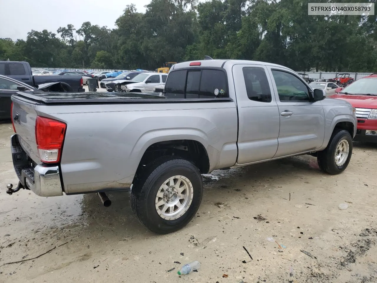 2016 Toyota Tacoma Access Cab VIN: 5TFRX5GN4GX058793 Lot: 71426754