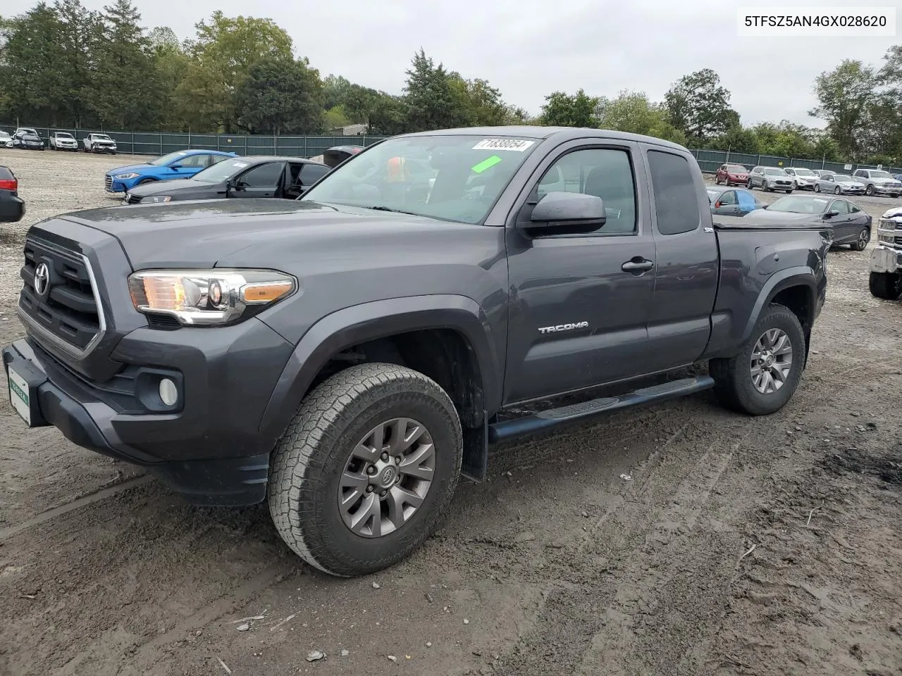 2016 Toyota Tacoma Access Cab VIN: 5TFSZ5AN4GX028620 Lot: 71838054