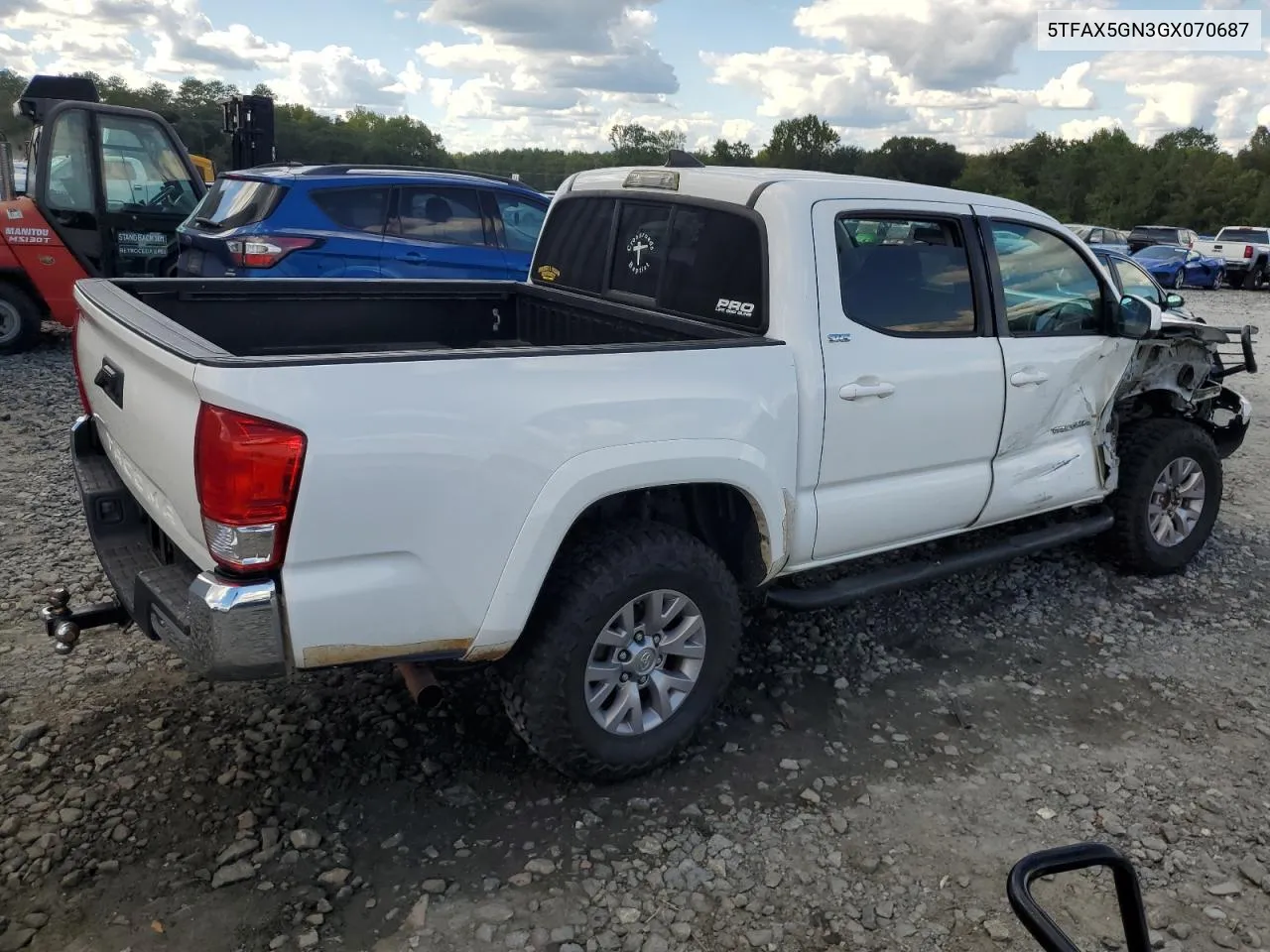 5TFAX5GN3GX070687 2016 Toyota Tacoma Double Cab