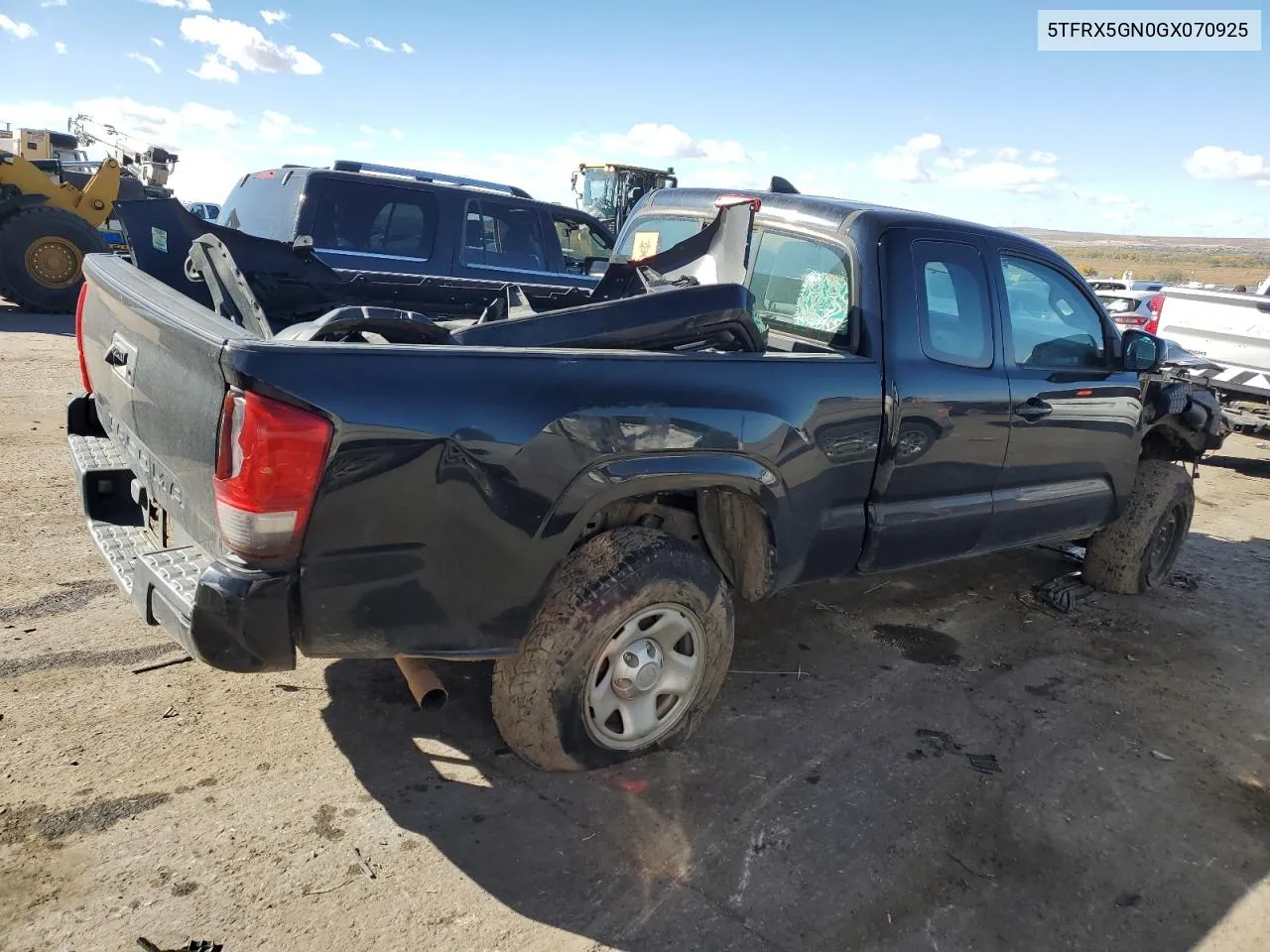 2016 Toyota Tacoma Access Cab VIN: 5TFRX5GN0GX070925 Lot: 75042484