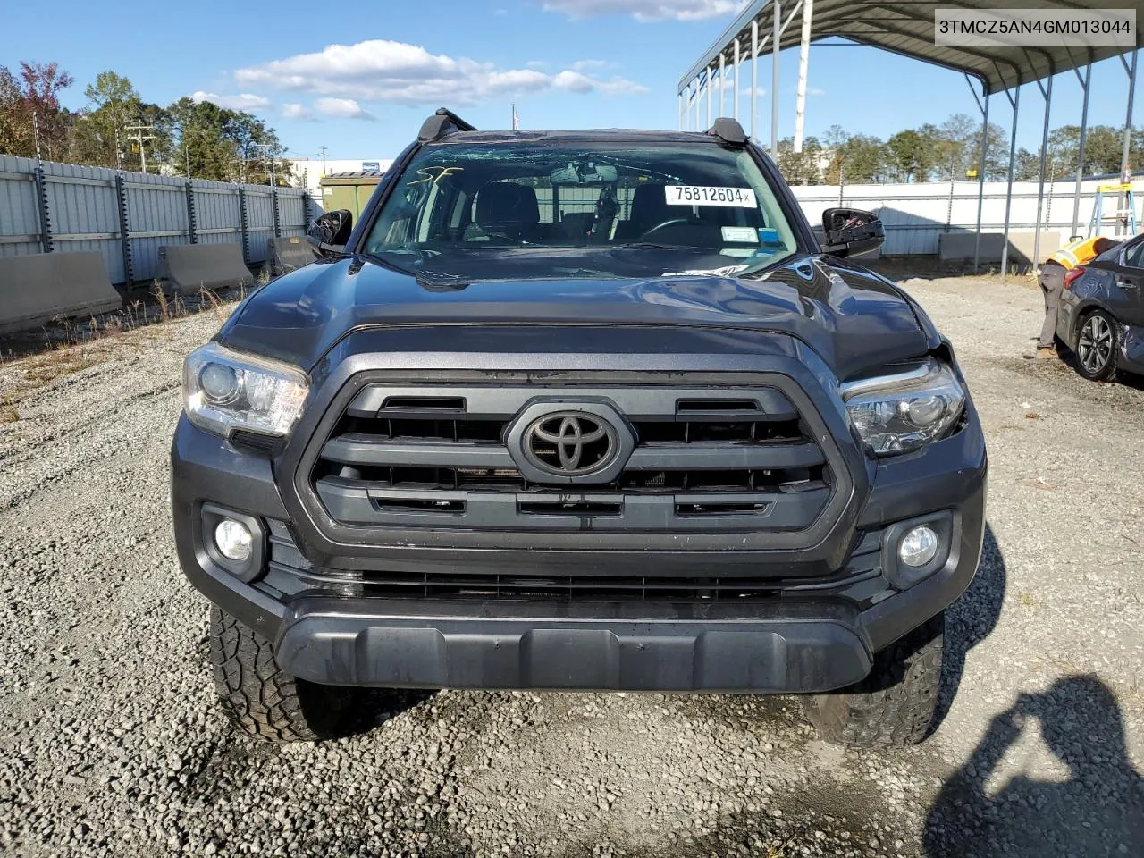 2016 Toyota Tacoma Double Cab VIN: 3TMCZ5AN4GM013044 Lot: 75812604