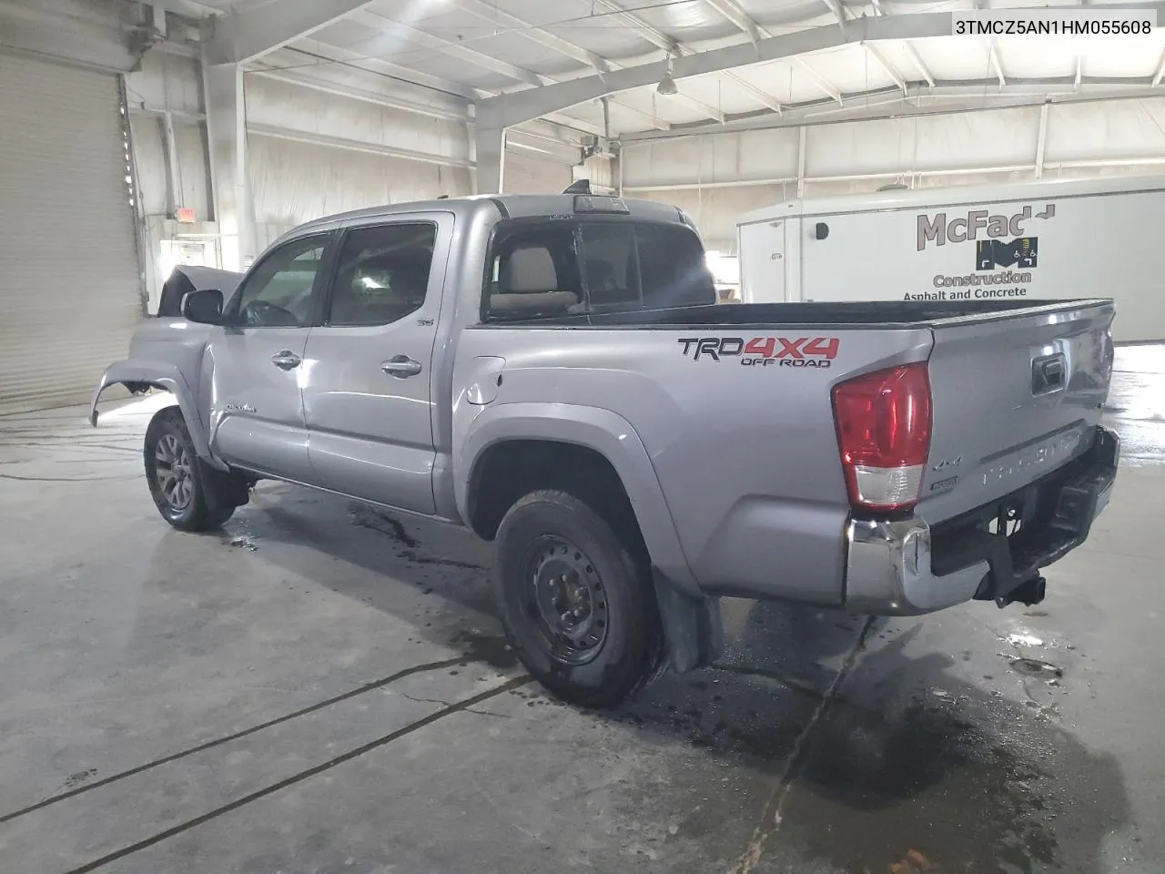 2017 Toyota Tacoma Double Cab VIN: 3TMCZ5AN1HM055608 Lot: 44635324