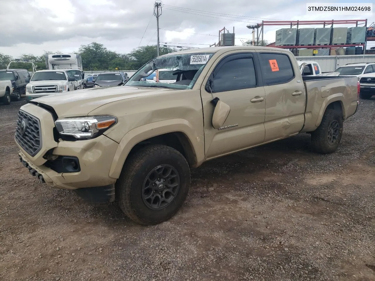 3TMDZ5BN1HM024698 2017 Toyota Tacoma Double Cab