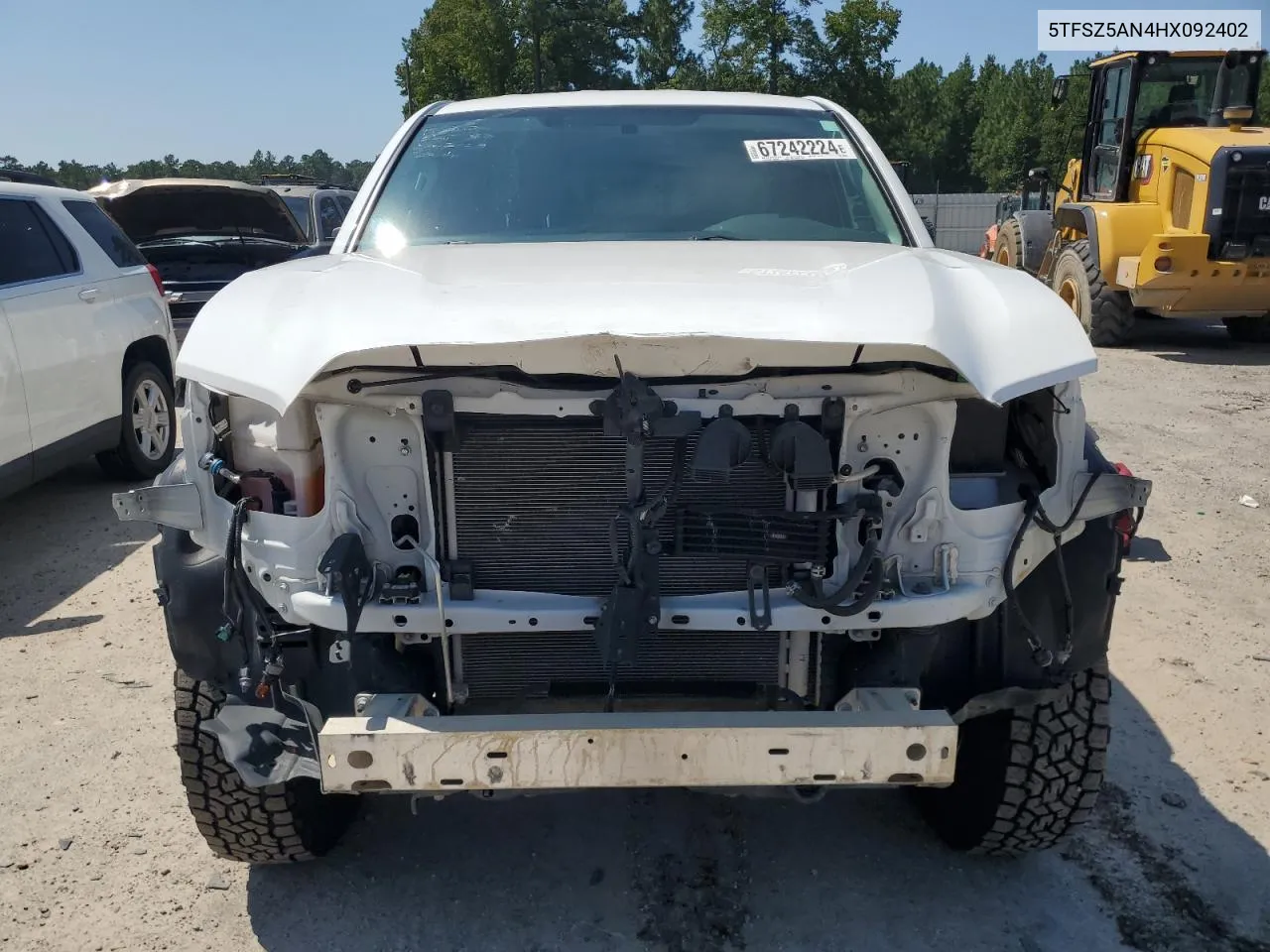 2017 Toyota Tacoma Access Cab VIN: 5TFSZ5AN4HX092402 Lot: 67242224