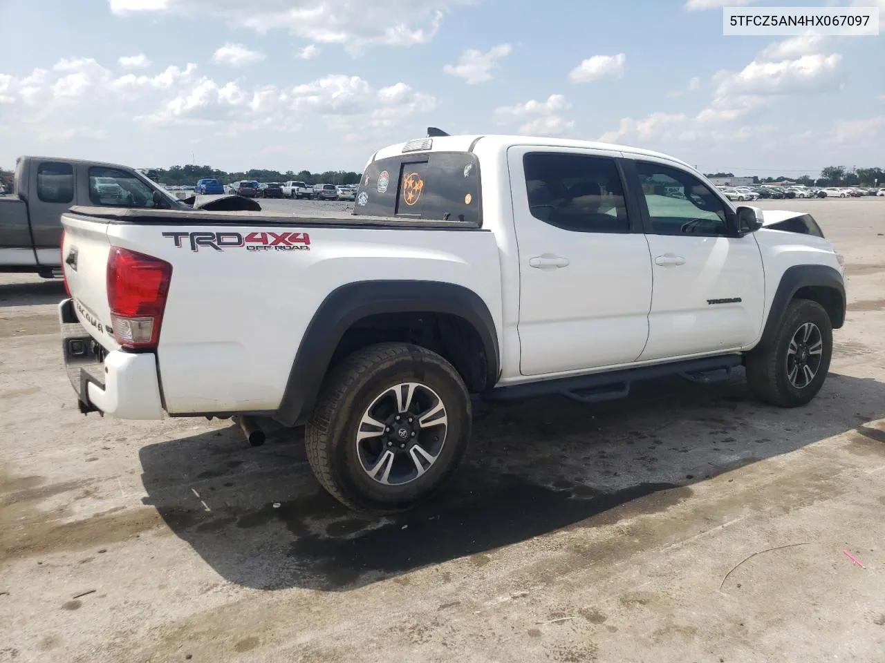 2017 Toyota Tacoma Double Cab VIN: 5TFCZ5AN4HX067097 Lot: 68655524