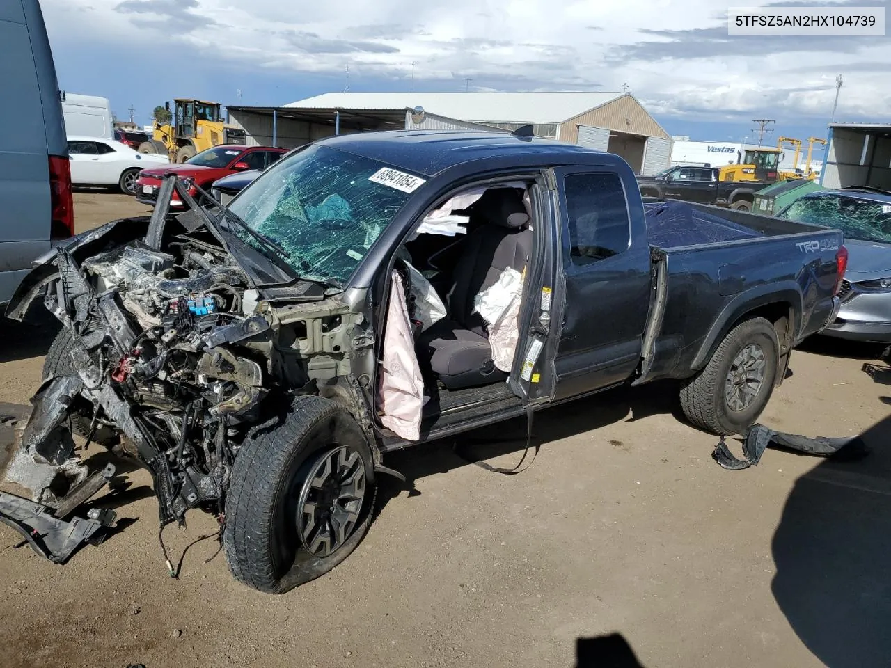 2017 Toyota Tacoma Access Cab VIN: 5TFSZ5AN2HX104739 Lot: 68941054