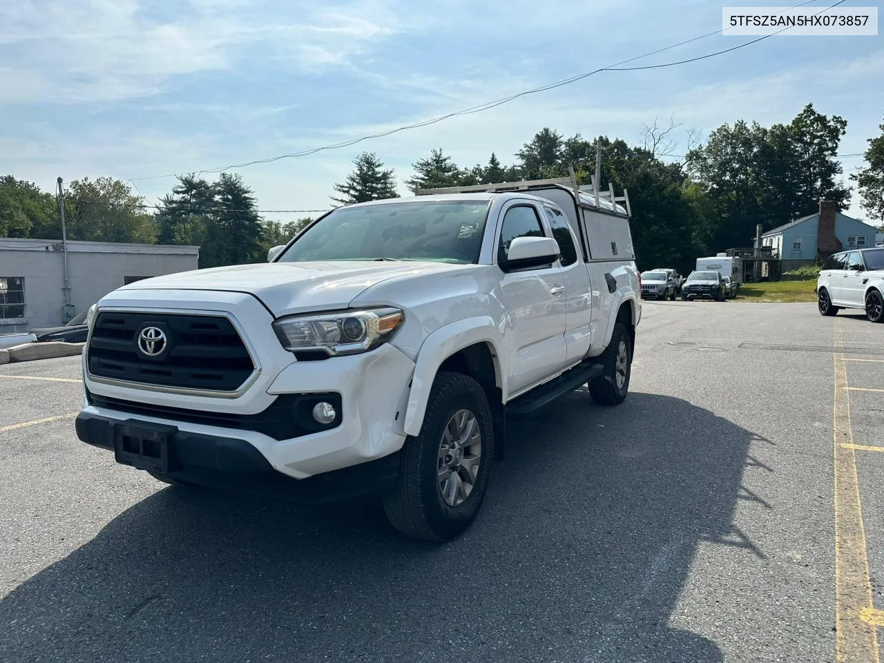 2017 Toyota Tacoma Access Cab VIN: 5TFSZ5AN5HX073857 Lot: 69591824