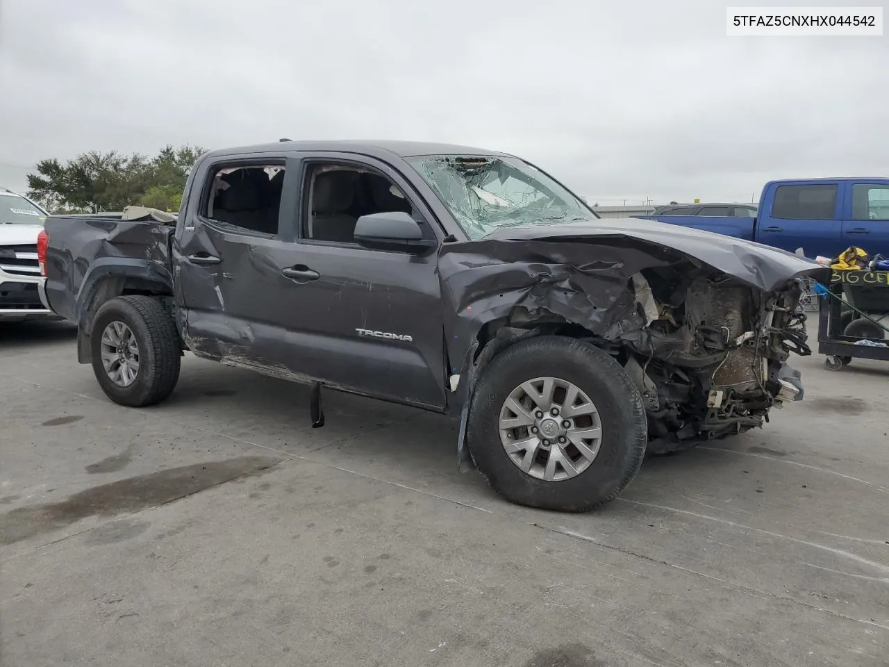 2017 Toyota Tacoma Double Cab VIN: 5TFAZ5CNXHX044542 Lot: 69796854