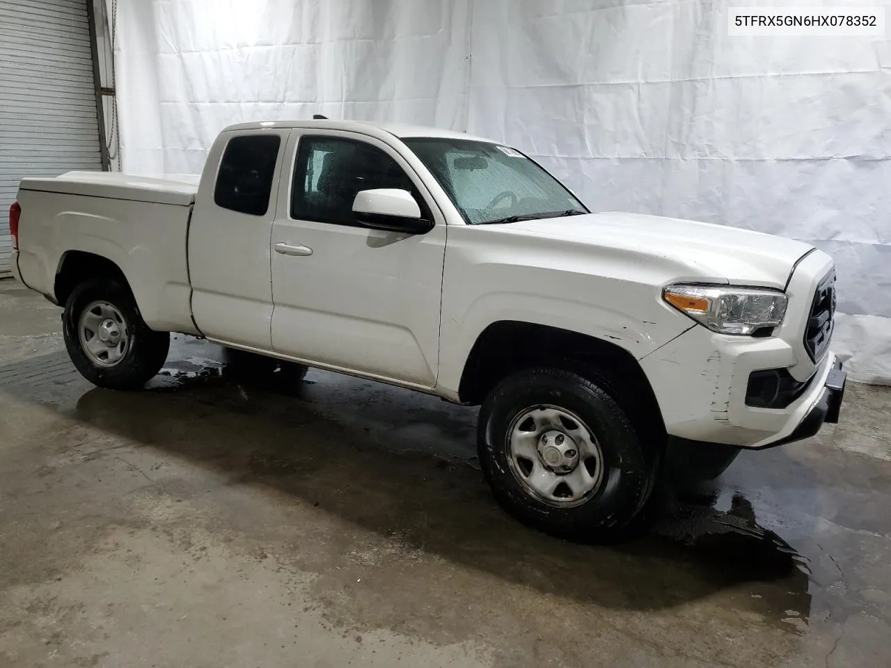 2017 Toyota Tacoma Access Cab VIN: 5TFRX5GN6HX078352 Lot: 71389114