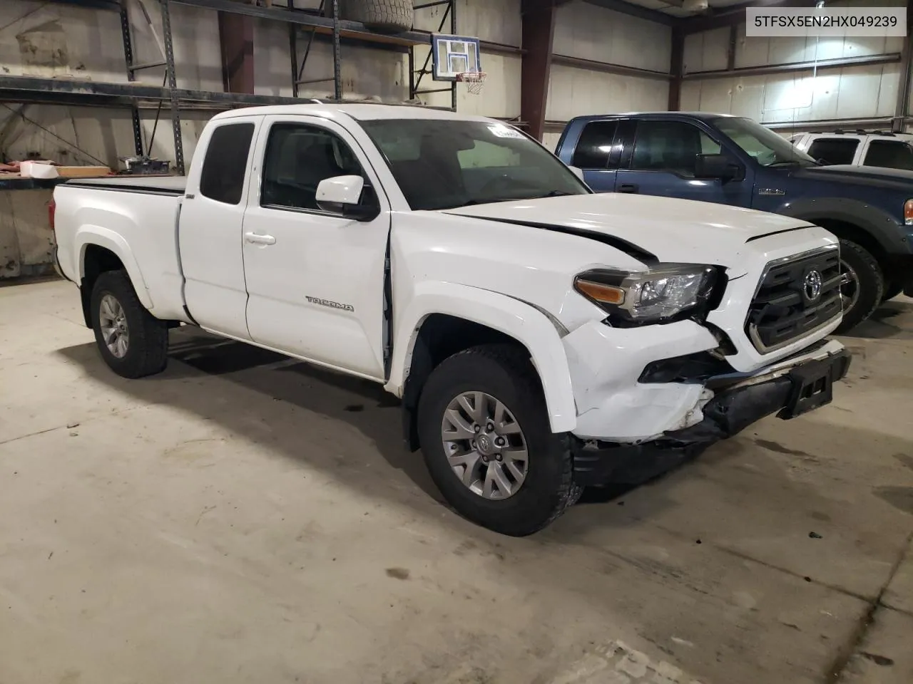 2017 Toyota Tacoma Access Cab VIN: 5TFSX5EN2HX049239 Lot: 71658424