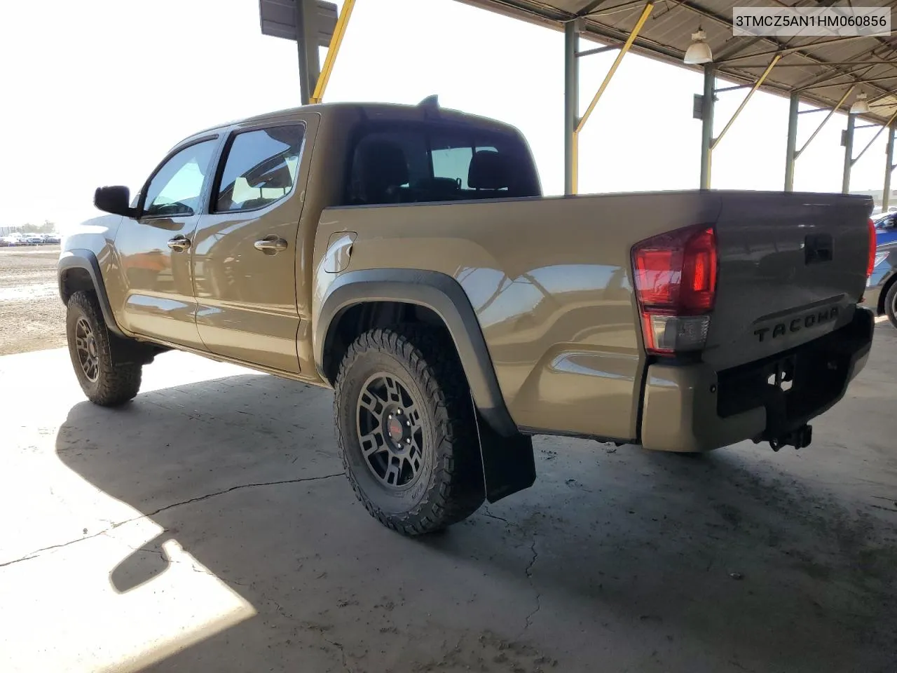 3TMCZ5AN1HM060856 2017 Toyota Tacoma Double Cab