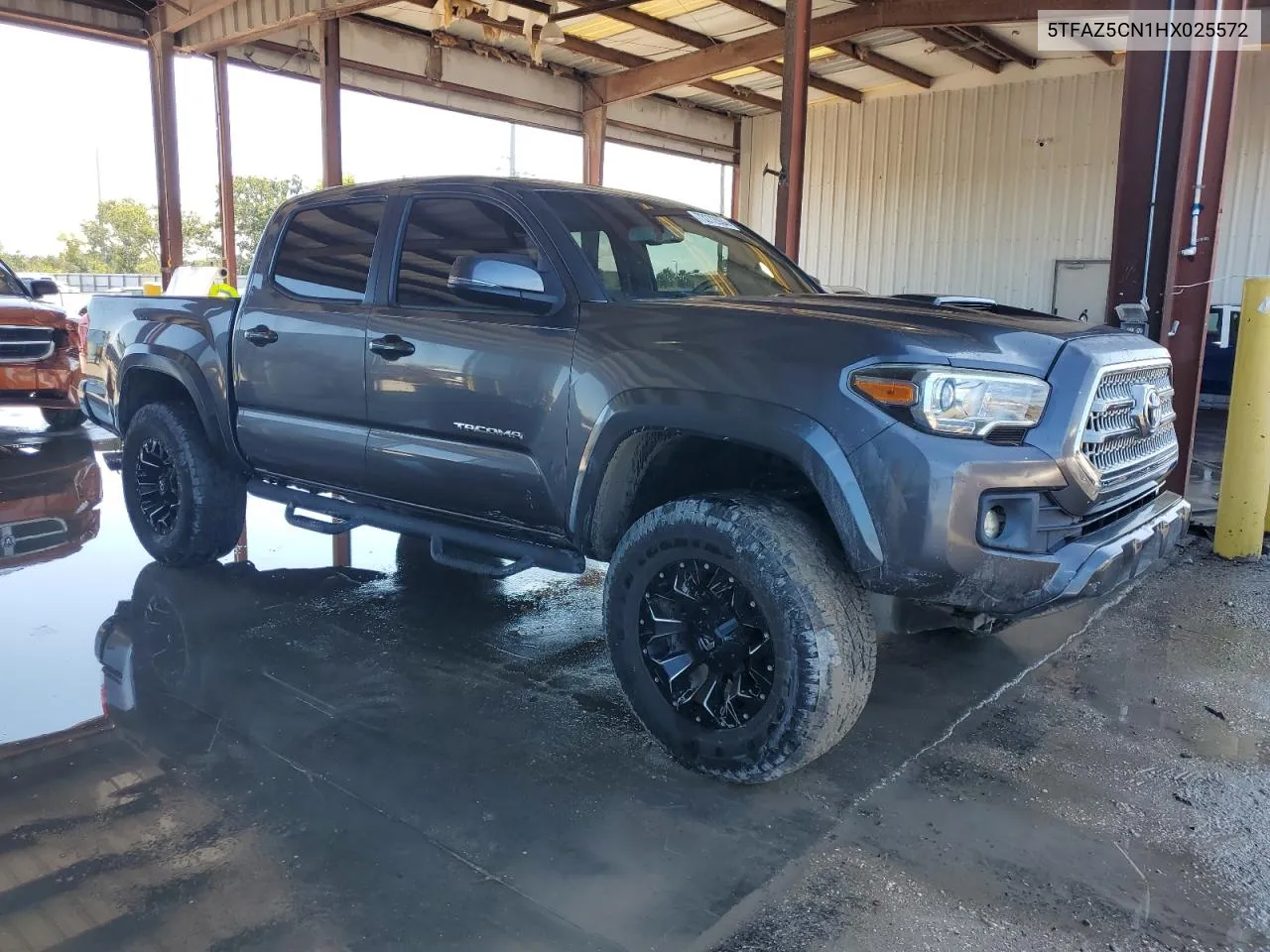 2017 Toyota Tacoma Double Cab VIN: 5TFAZ5CN1HX025572 Lot: 73272934