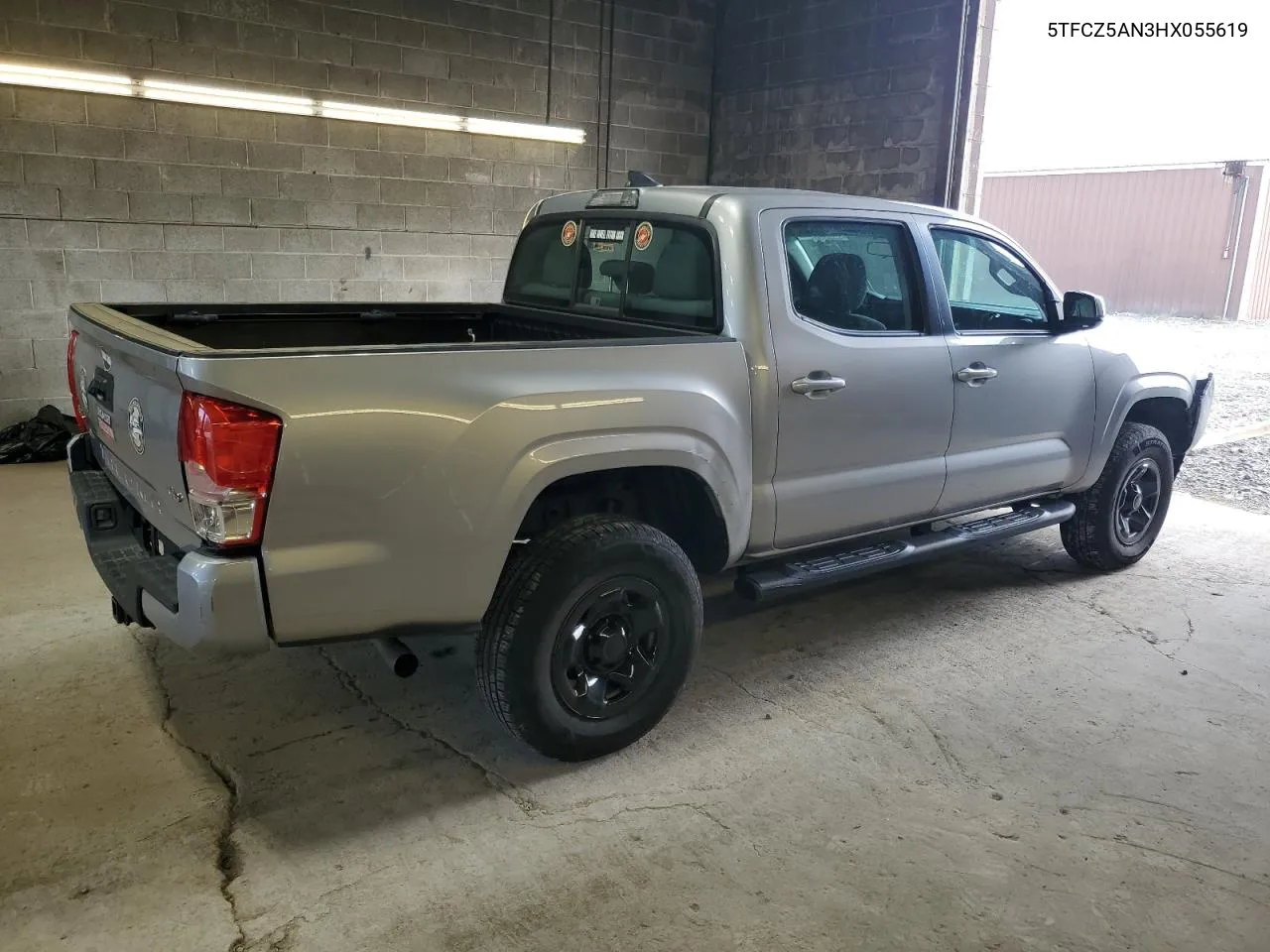 2017 Toyota Tacoma Double Cab VIN: 5TFCZ5AN3HX055619 Lot: 74943604