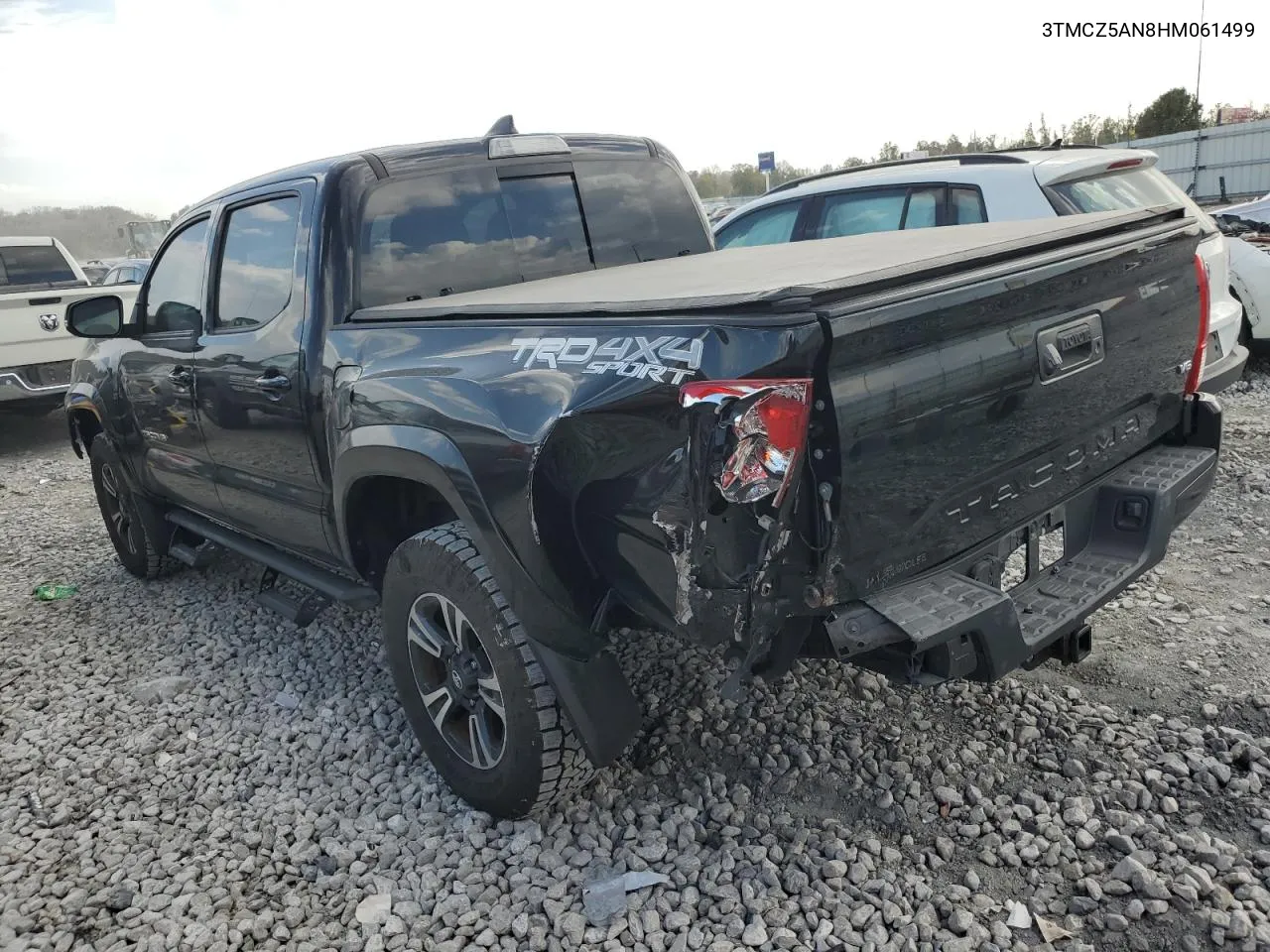 3TMCZ5AN8HM061499 2017 Toyota Tacoma Double Cab