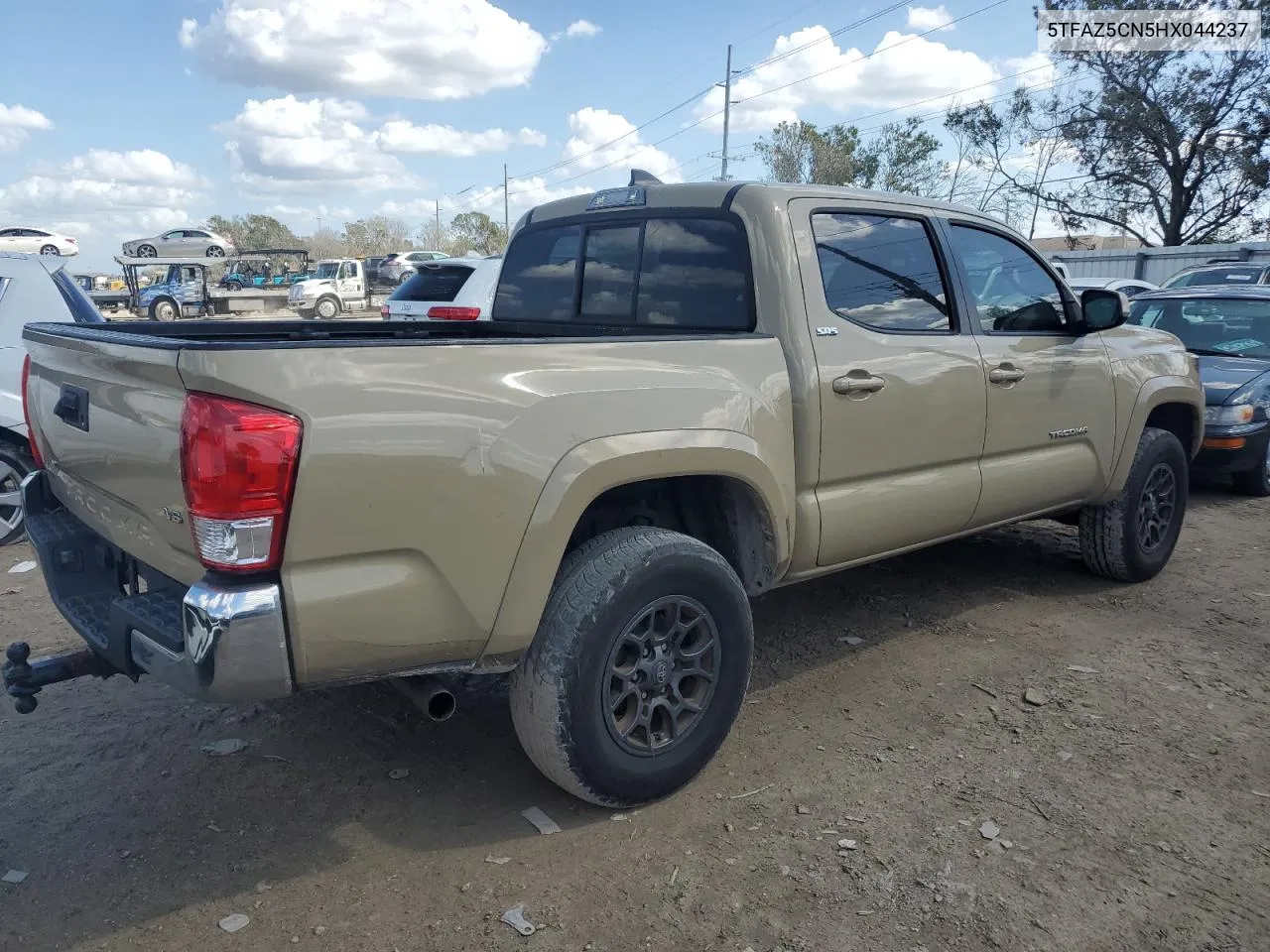 2017 Toyota Tacoma Double Cab VIN: 5TFAZ5CN5HX044237 Lot: 77092804