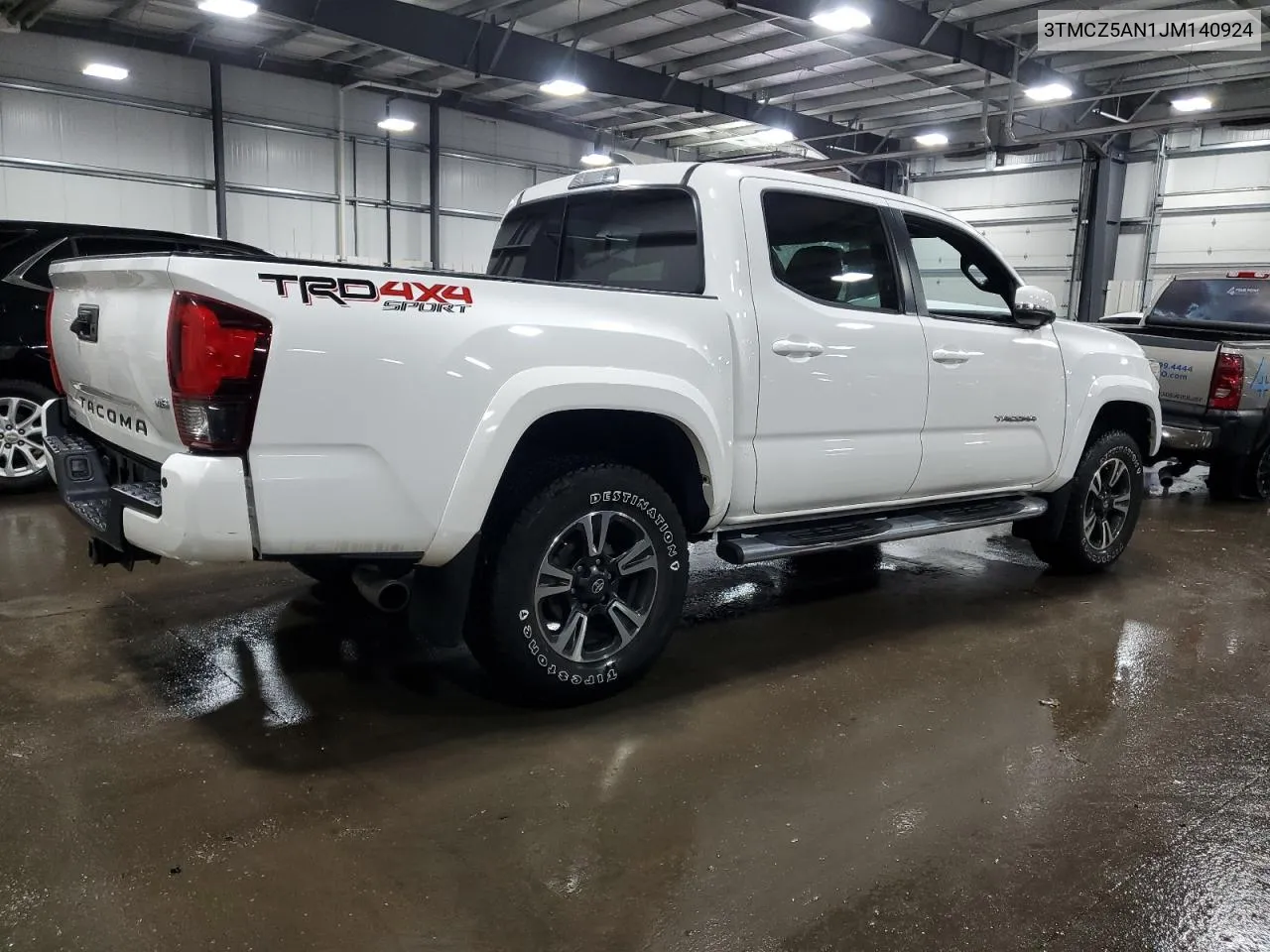 3TMCZ5AN1JM140924 2018 Toyota Tacoma Double Cab