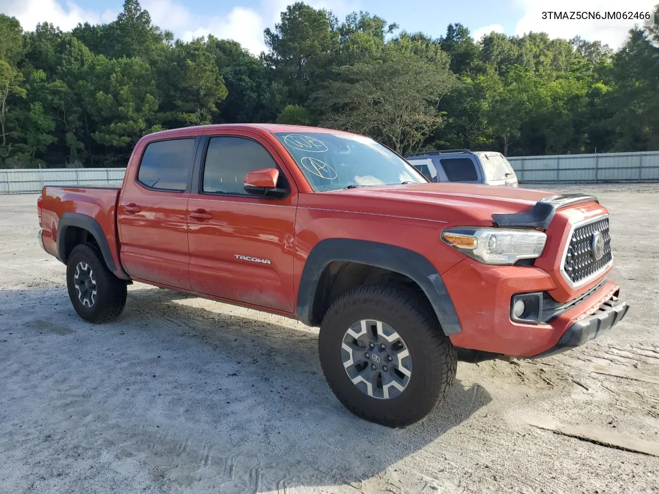 3TMAZ5CN6JM062466 2018 Toyota Tacoma Double Cab