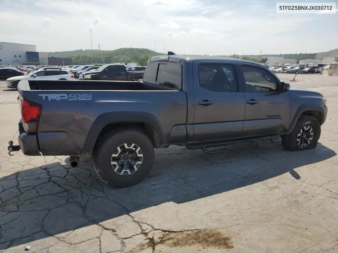 5TFDZ5BNXJX030712 2018 Toyota Tacoma Double Cab