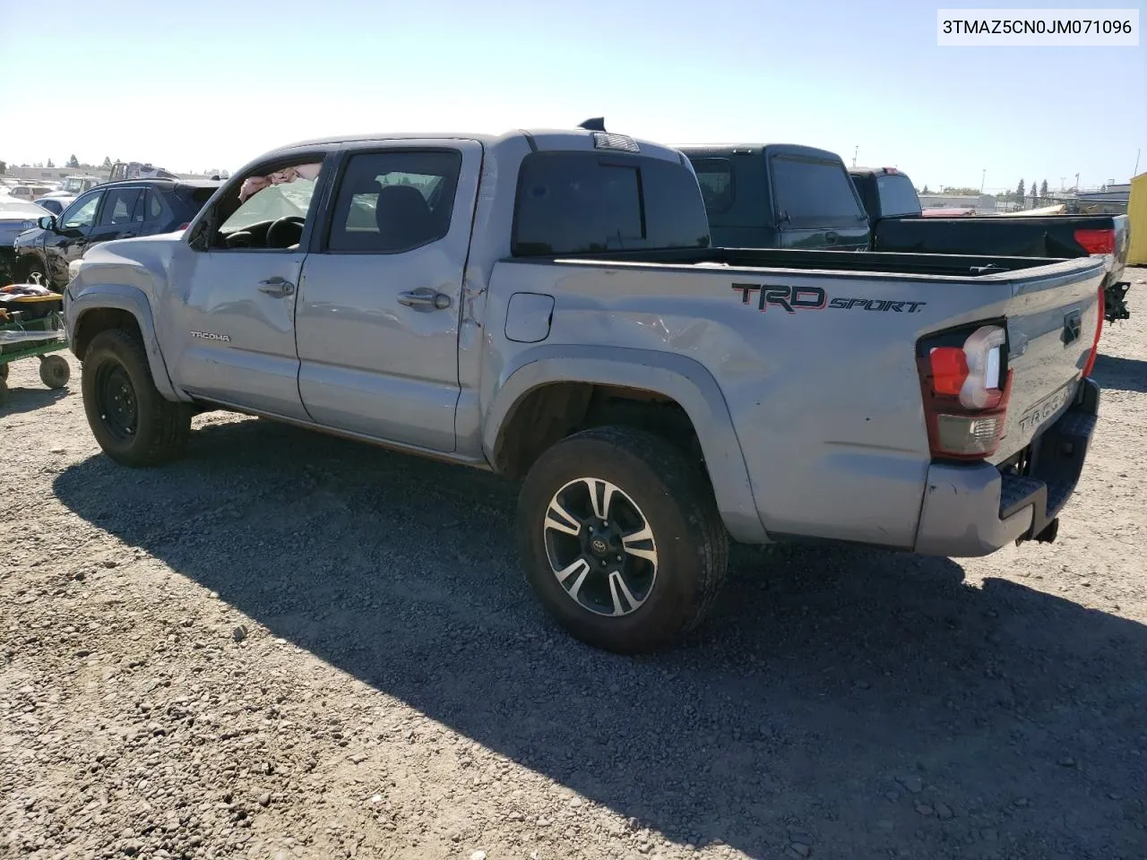 3TMAZ5CN0JM071096 2018 Toyota Tacoma Double Cab