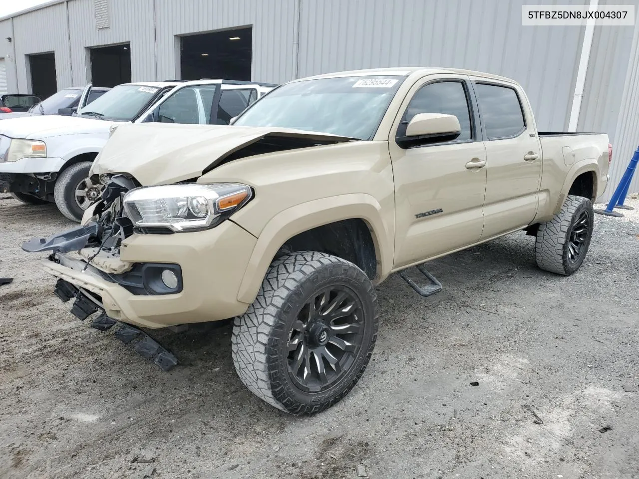 2018 Toyota Tacoma Double Cab VIN: 5TFBZ5DN8JX004307 Lot: 76295544