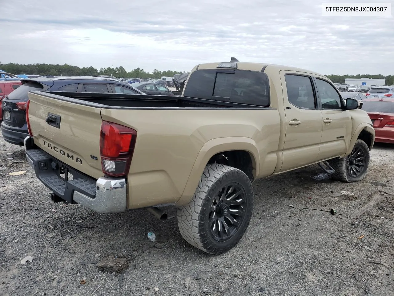 2018 Toyota Tacoma Double Cab VIN: 5TFBZ5DN8JX004307 Lot: 76295544