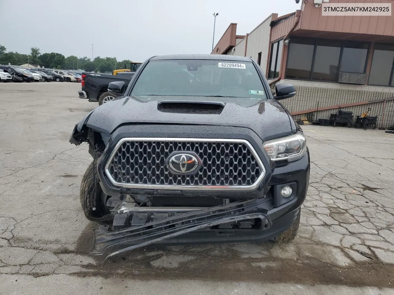 3TMCZ5AN7KM242925 2019 Toyota Tacoma Double Cab