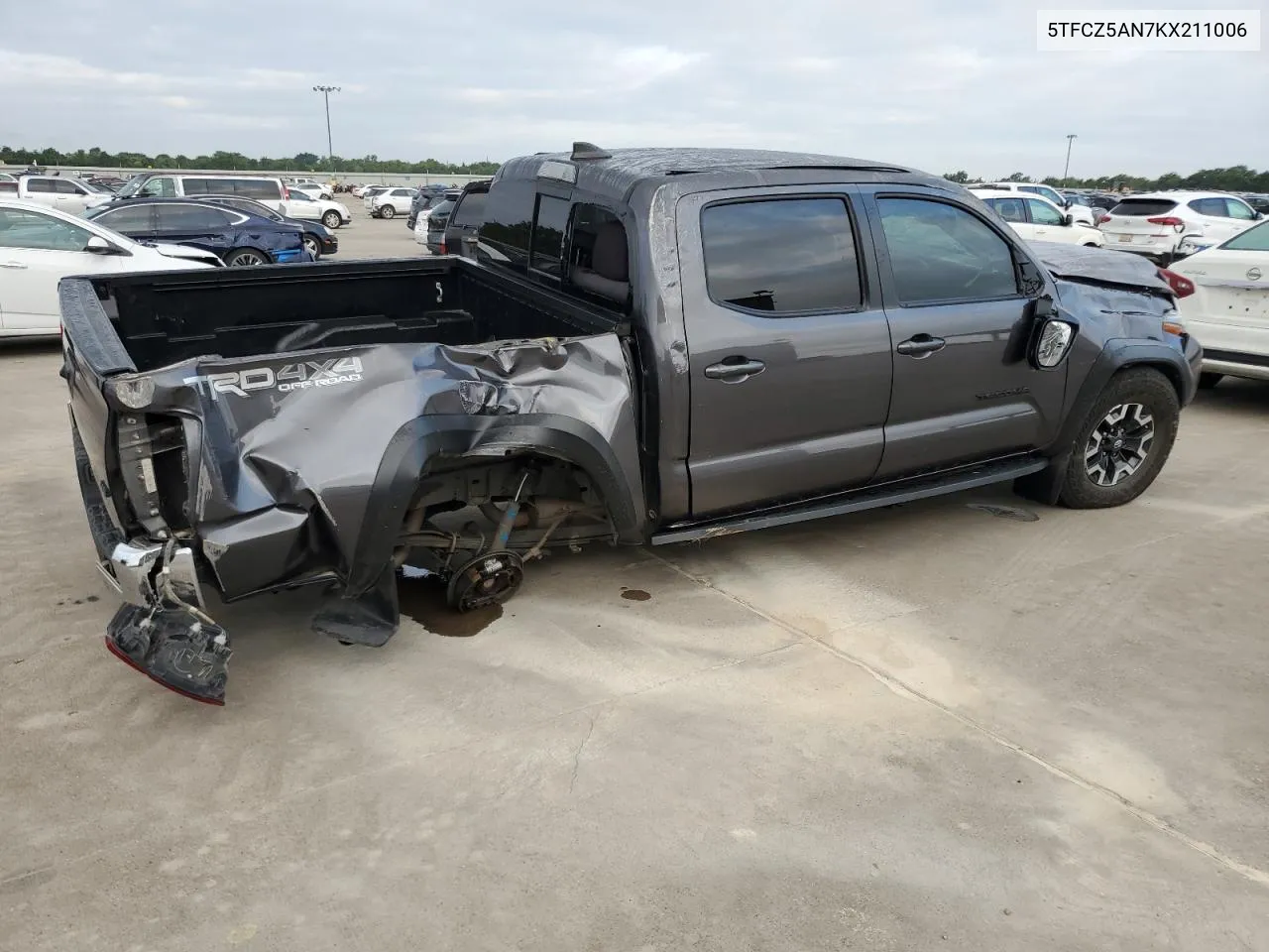 2019 Toyota Tacoma Double Cab VIN: 5TFCZ5AN7KX211006 Lot: 64469724