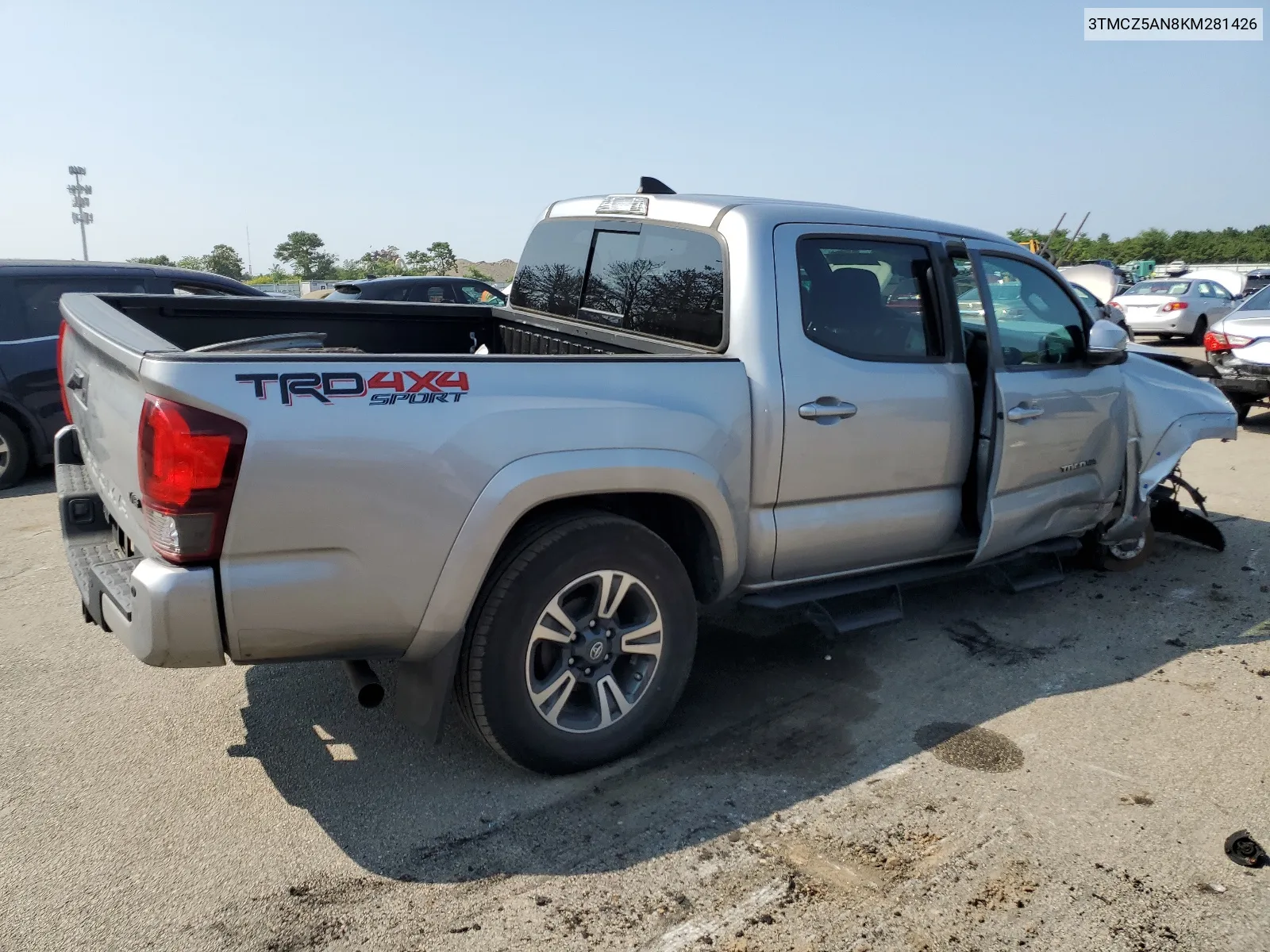 2019 Toyota Tacoma Double Cab VIN: 3TMCZ5AN8KM281426 Lot: 67125474