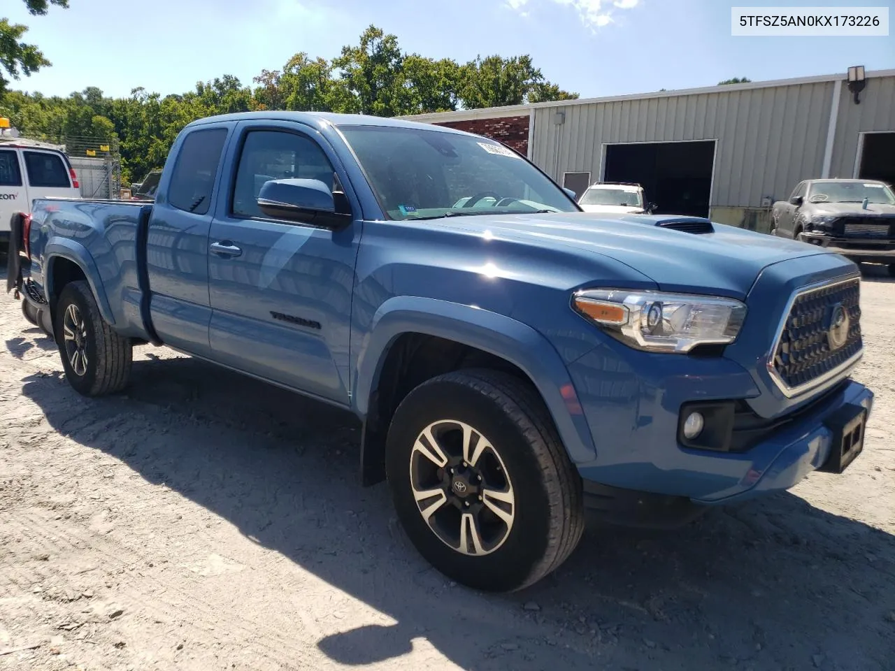 2019 Toyota Tacoma Access Cab VIN: 5TFSZ5AN0KX173226 Lot: 70603194