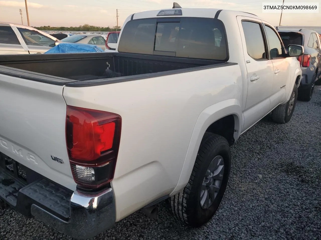 2019 Toyota Tacoma Double Cab VIN: 3TMAZ5CN0KM098669 Lot: 74170204