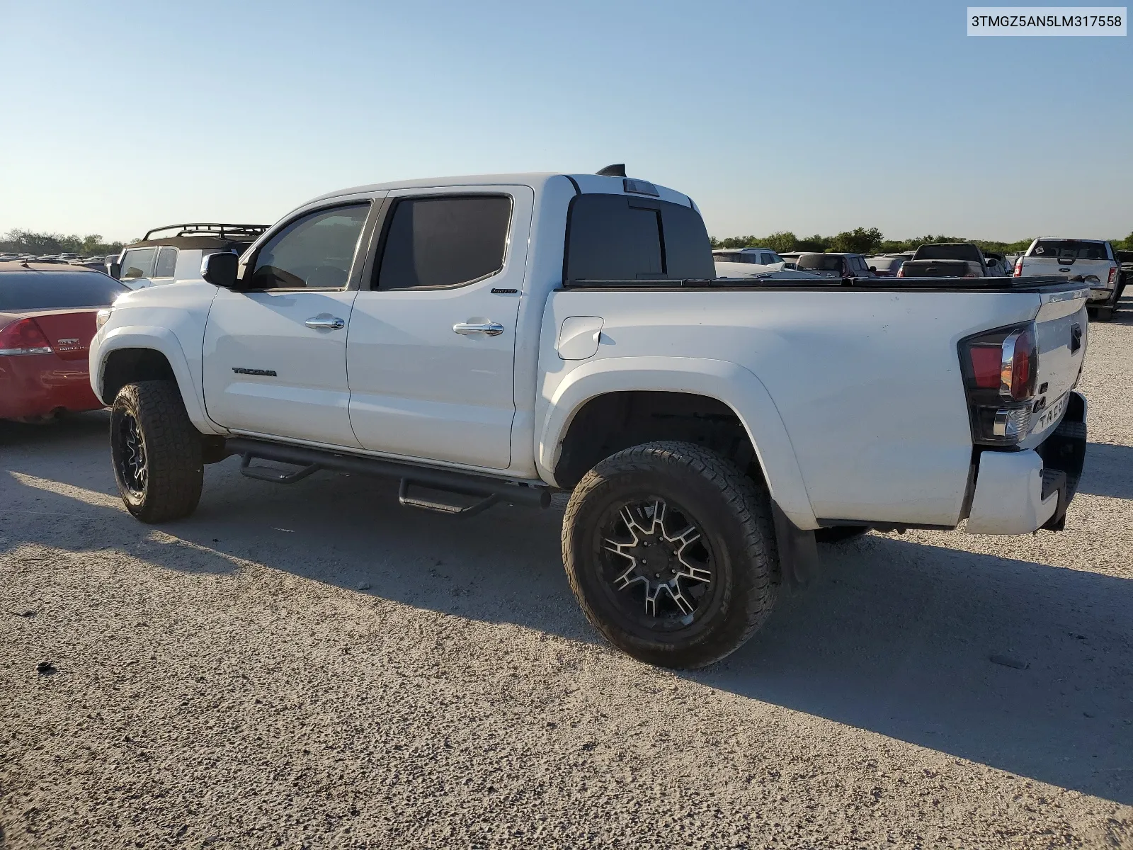 2020 Toyota Tacoma Double Cab VIN: 3TMGZ5AN5LM317558 Lot: 68005964